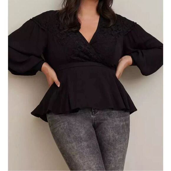 Torrid Crinkle Gauze Lace Inset Surplice Top Sz 3xl - Picture 1 of 9